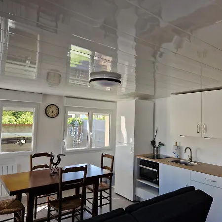 Les 4 Sabots De La Baie *