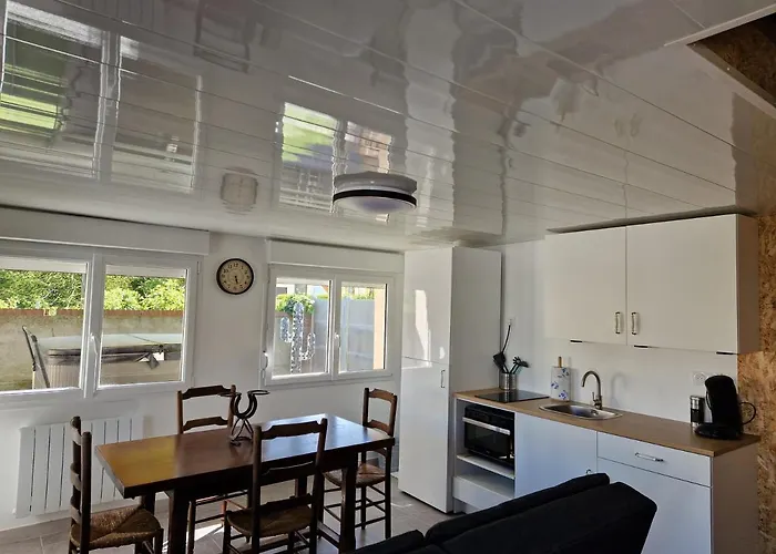 Les 4 Sabots De La Baie *